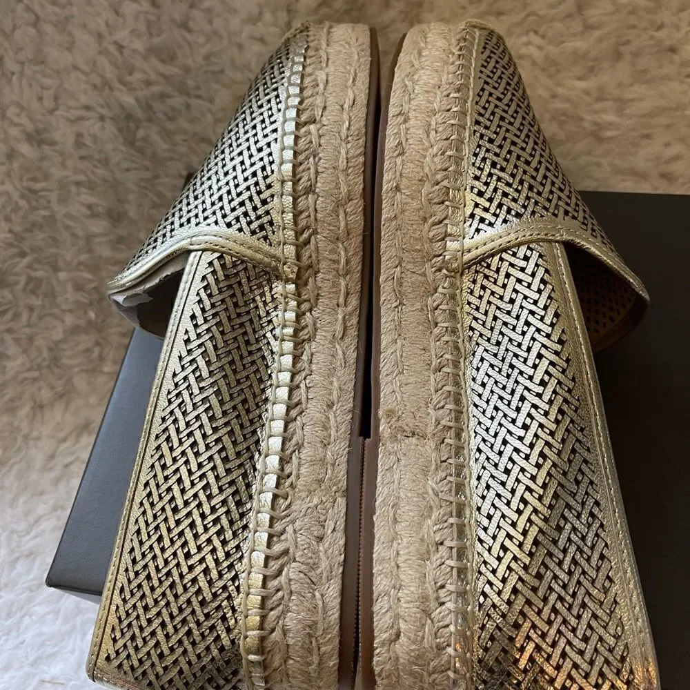 NWB Vince Camuto Hamorra leather gold laser cut slip on espadrilles jute SZ10M